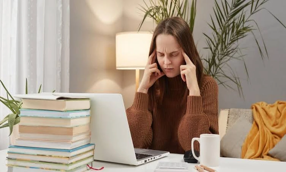 Emotional Eating Patterns Gently Addressed Through Hypnotherapy in Birmingham Programs
